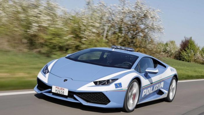 Lamborghini-Huracan-Polizia-Stradale-700x394.jpg